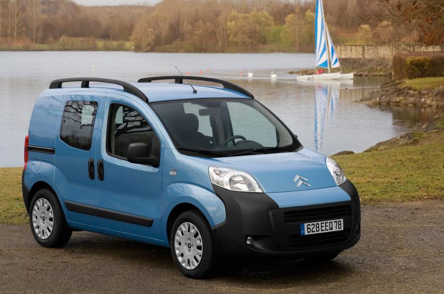  Citroen Nemo Combi 2009 года  (фото 1 из 16)
